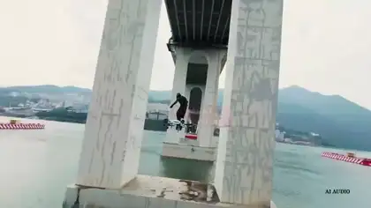 Unique Flying Board Experiment in China, Video of Flying in the Air Draws Attention Unique Flying Board Experiment in China, Video of Flying in the Air Draws Attention